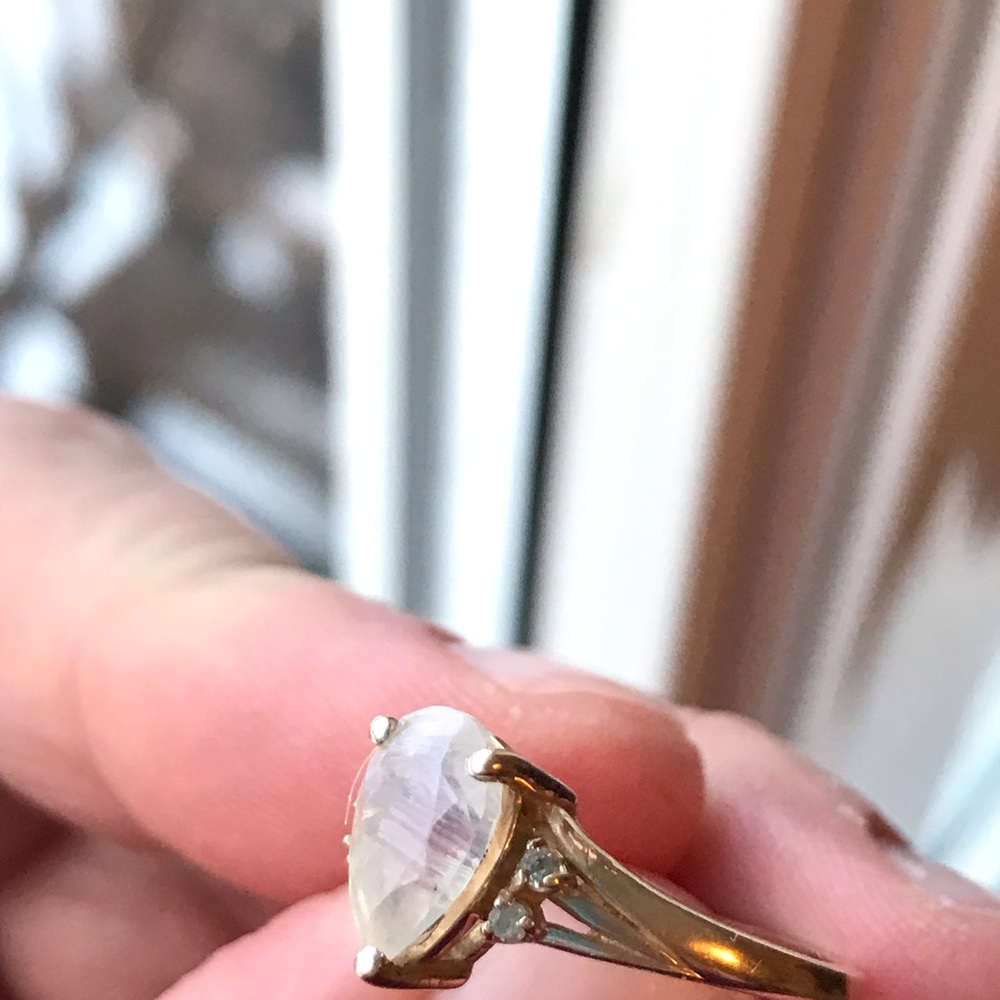 14k gold moonstone and diamond ring size 6.5 - Picture 8 of 10